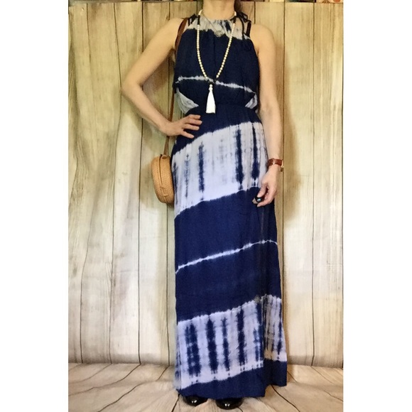 Blue/White Tie Dye Maxi Dress - Picture 3 of 5